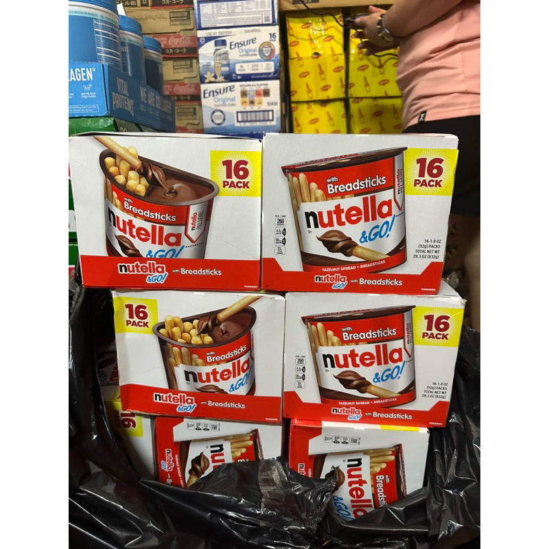 Thùng 16 hộp bánh que chấm socola Nutella của Mỹ