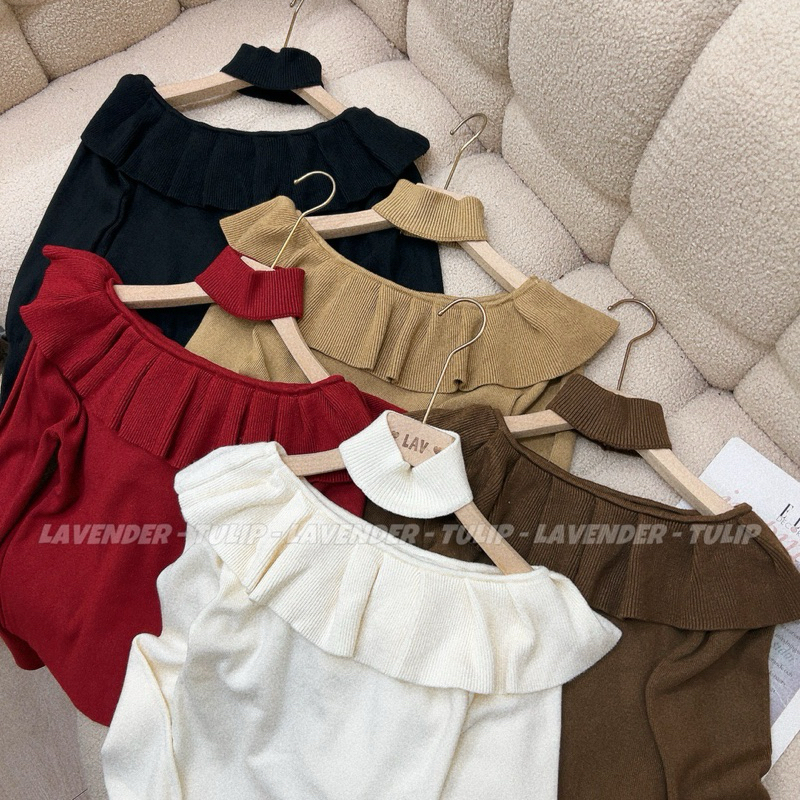 Áo len trễ vai bèo kèm choker cổ Datasco