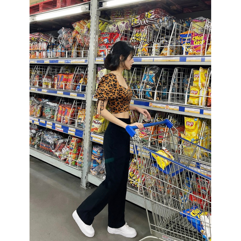 SALE 75% Áo khoá kéo tay nơ