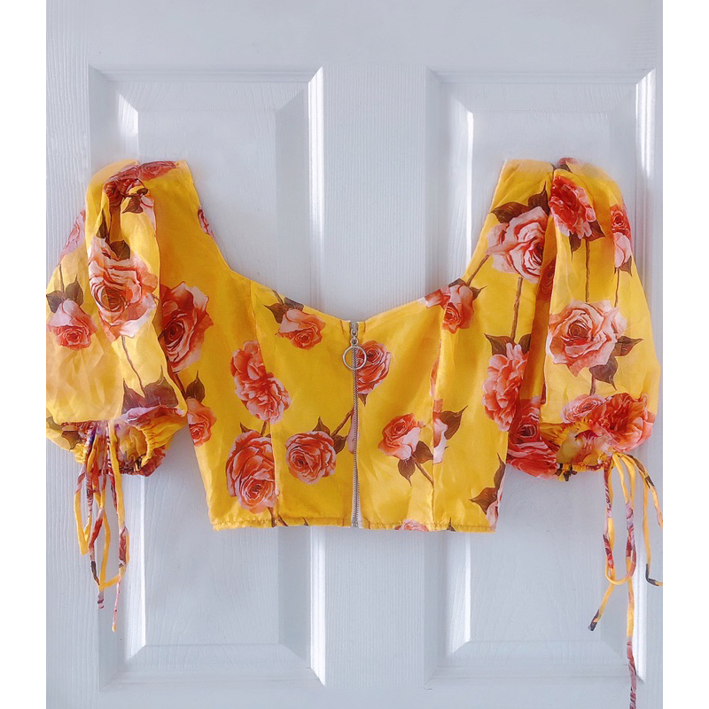 SALE 75% Áo khoá kéo tay nơ