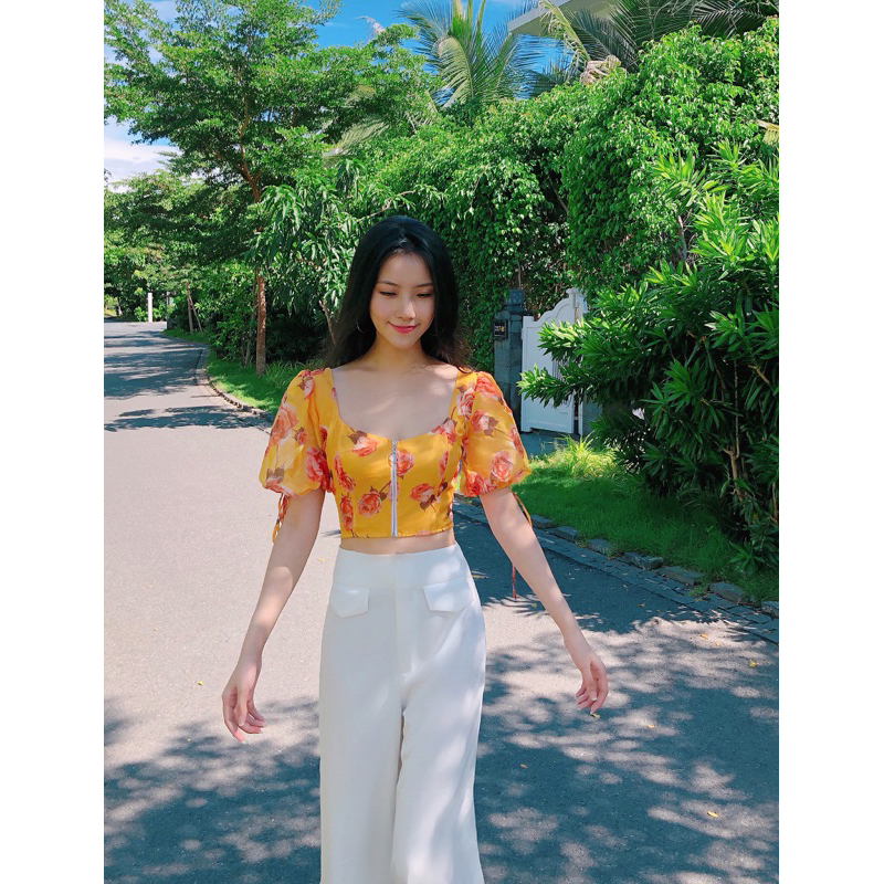 SALE 75% Áo khoá kéo tay nơ