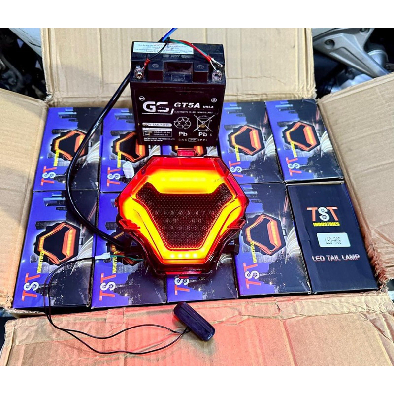 Đèn hậu TST R3 cho ex 150, y15zr, MXking .... có chớp stop