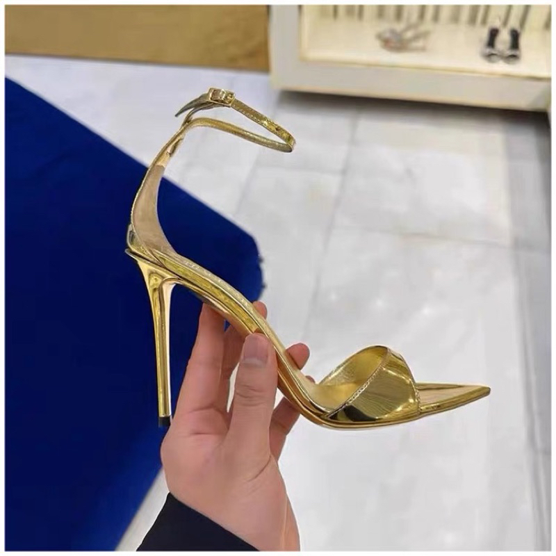 ORDER 🌼 Giày Korea mũi nhọn da bóng 8,5-10cm 33-40