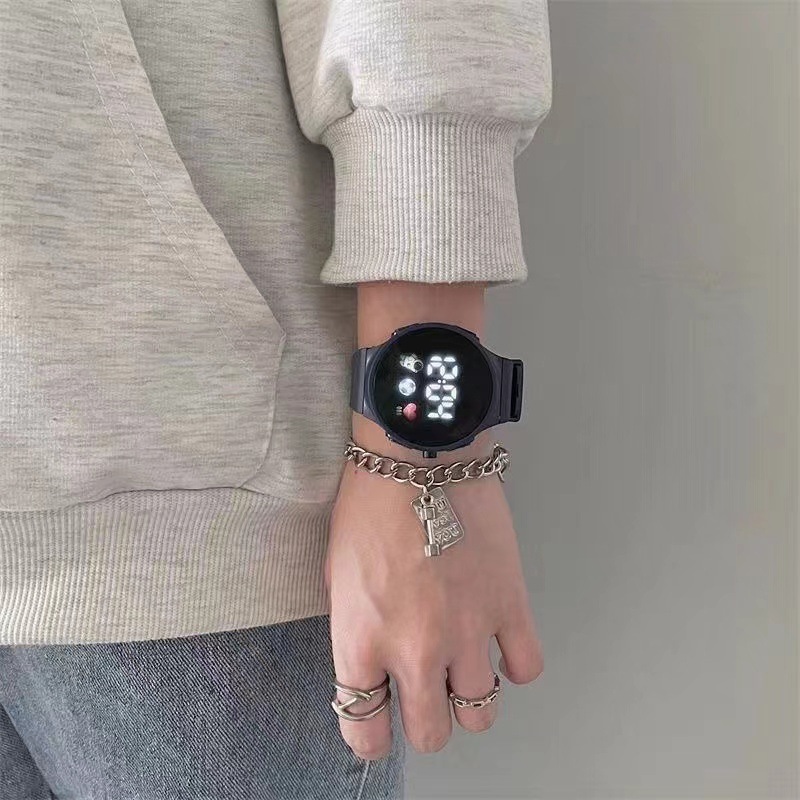 Đồng hồ nam nữ kiểu dáng phi hành gia thời trang mặt tròn LD03