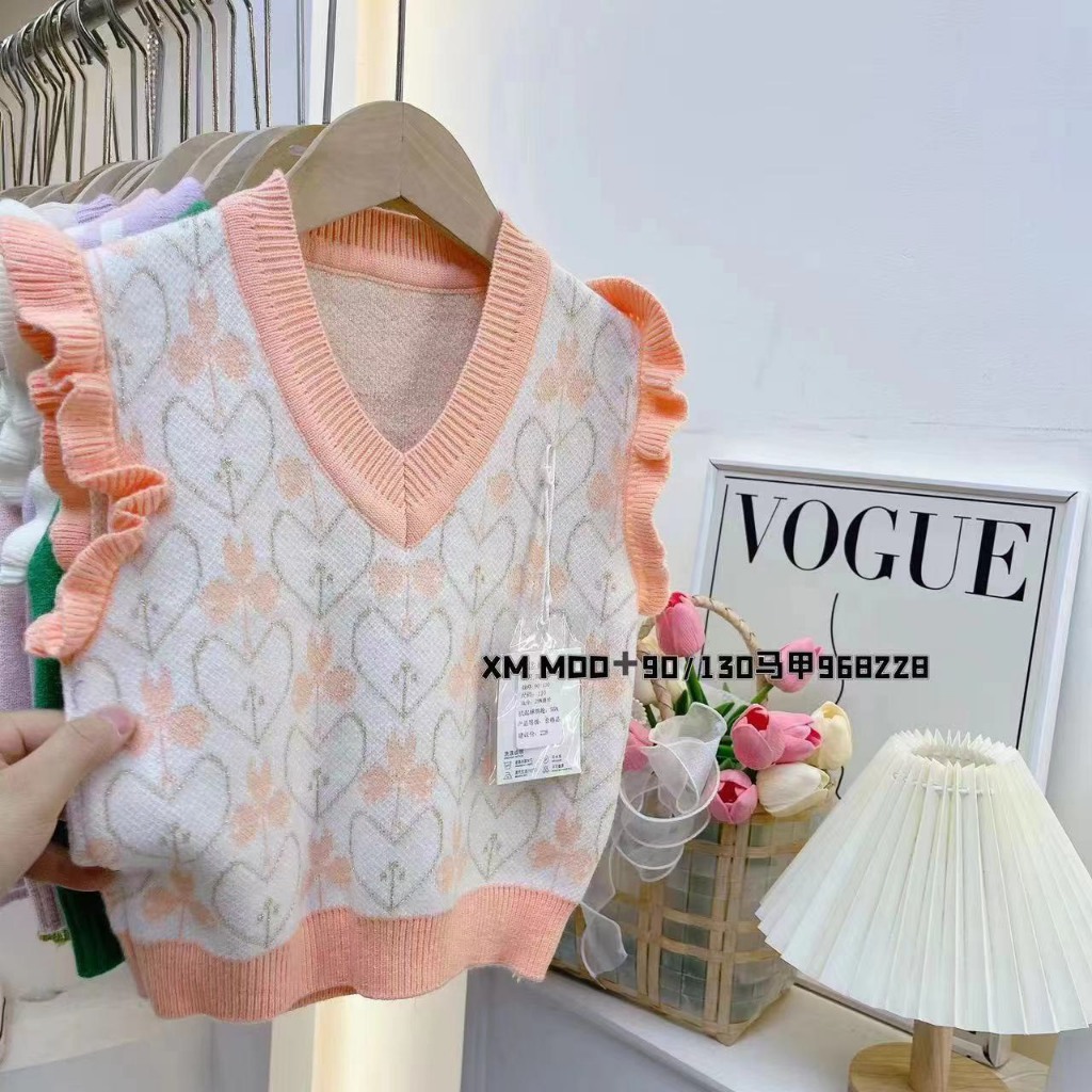 Áo len gile bé gái, Gile len cho bé 2-7 tuổi nhiều mẫu và màu đanh sợi không bai xù điệu đà đáng yêu