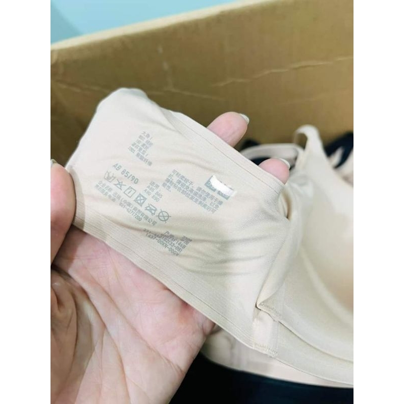 Áo ngực không gọng Uniql0 hàng vnxk