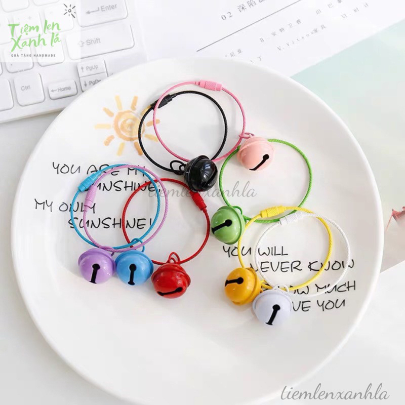 Móc khoá dây thép không gỉ kèm chuông màu sắc pastel