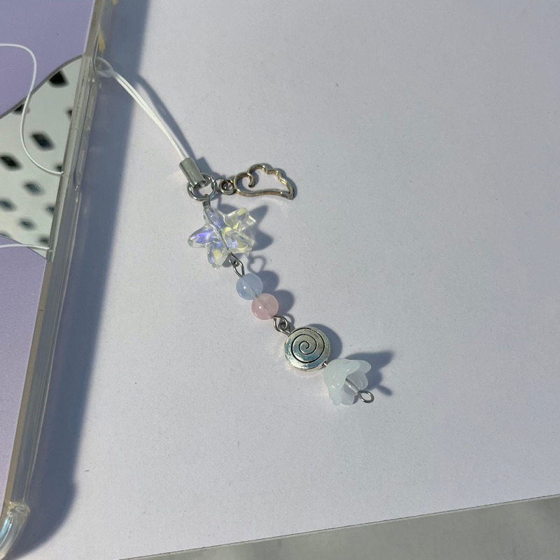 Móc khoá điện thoại cute 🧷🌟