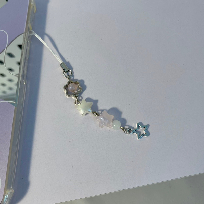 Móc khoá điện thoại cute 🧷🌟