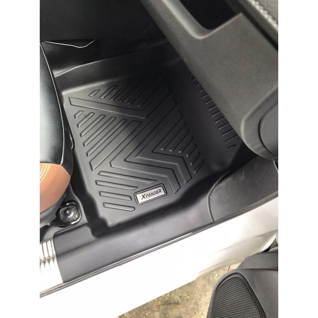 Thảm lót sàn cho xe Mitsubishi Xpander thương hiệu DCSMAT, chất liệu nhựa nguyên sinh không mùi