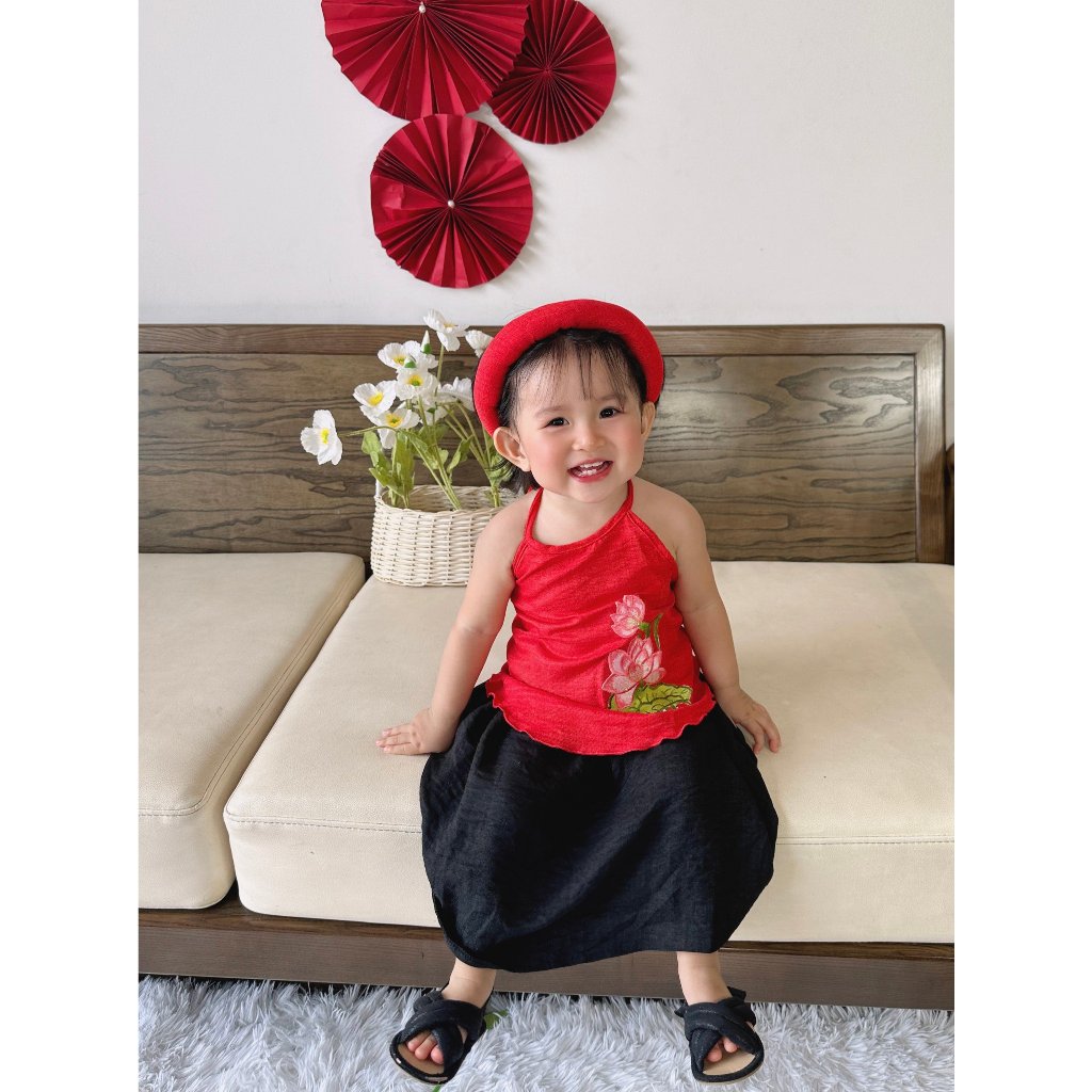 Set áo yếm hoa sen + chân váy, yếm Tết 2024 vải đũi vân mây cho bé gái 8-26kg- Ngọc Kids