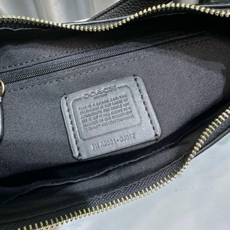 Túi Coach Teri Hobo size lớn