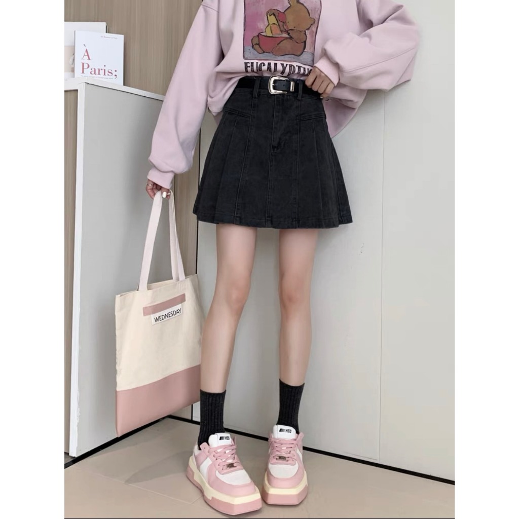 LYRA Chân váy ngắn kaki xòe kèm belt đen phong cách trẻ trung, Hàn Quốc - CSYCN0154