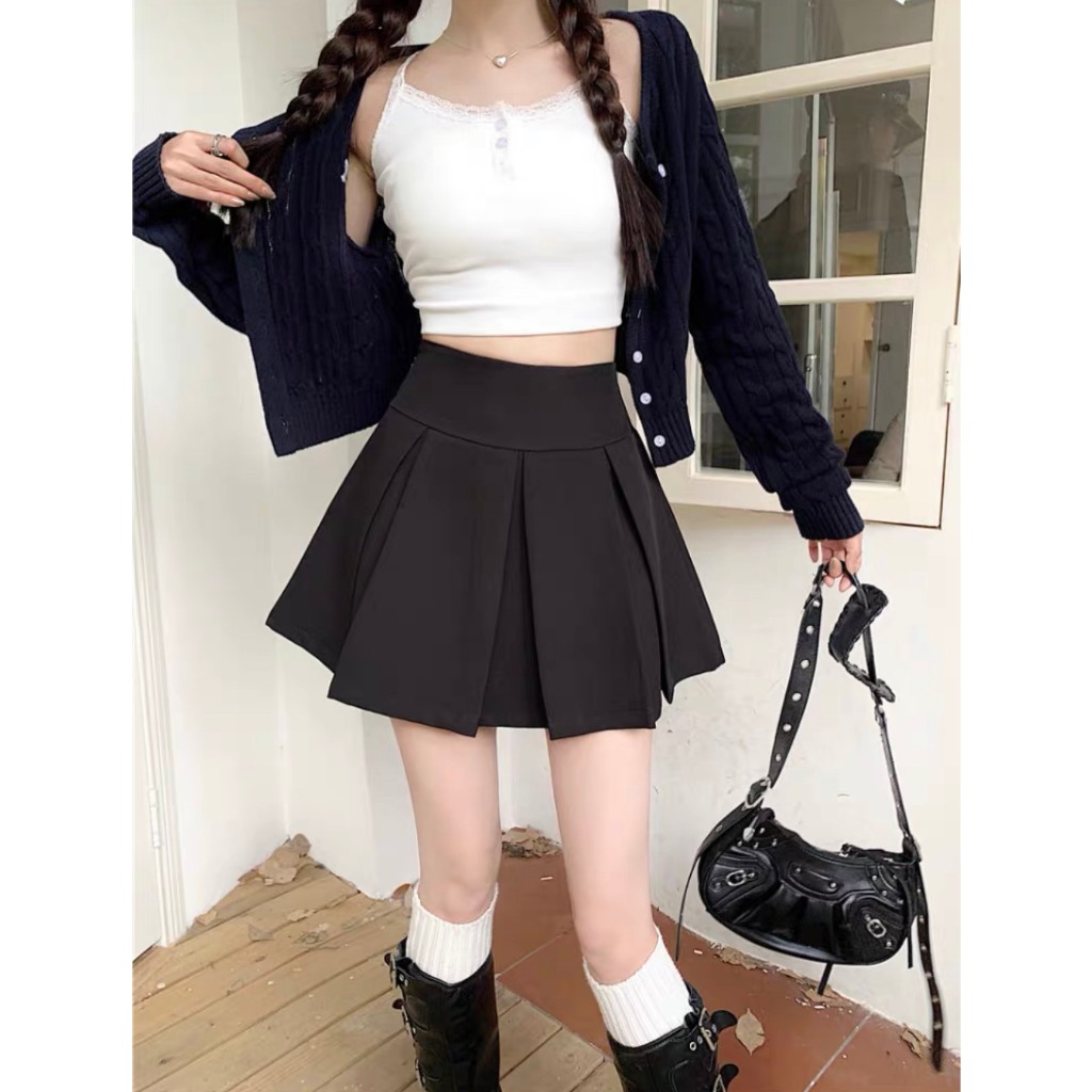 LYRA Chân váy ngắn xếp ly to, bản cạp 7cm chất dày dặn phong cách trẻ trung, năng động - 	CSYCN0152