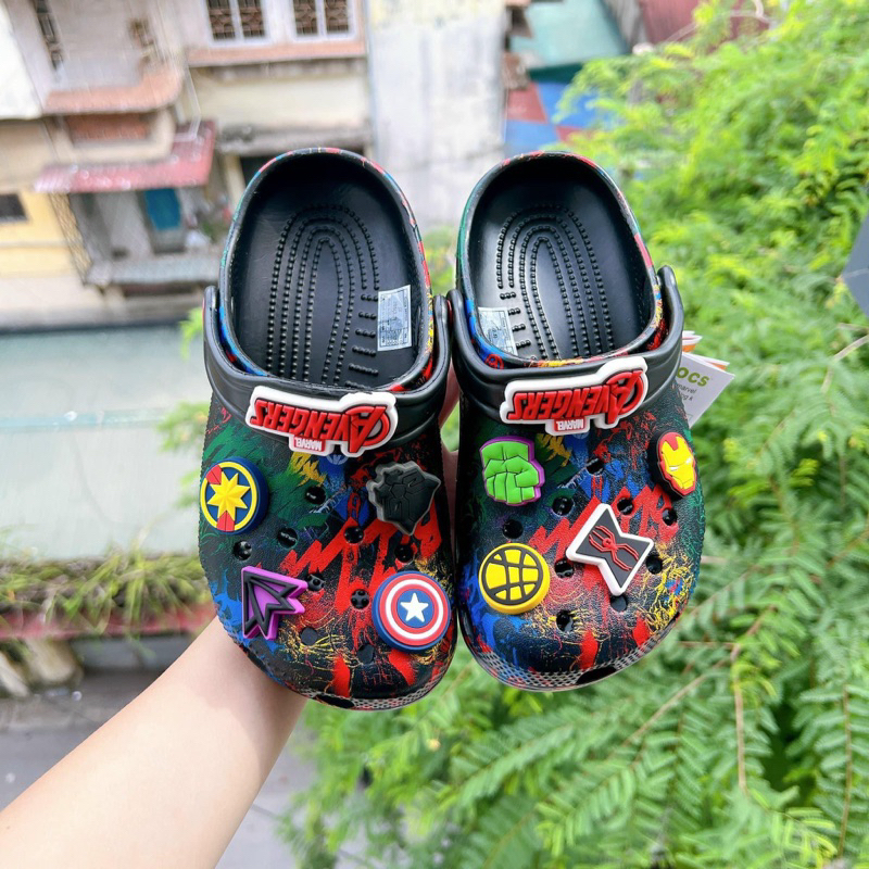 Crocs Marvel Avenger Trẻ Em