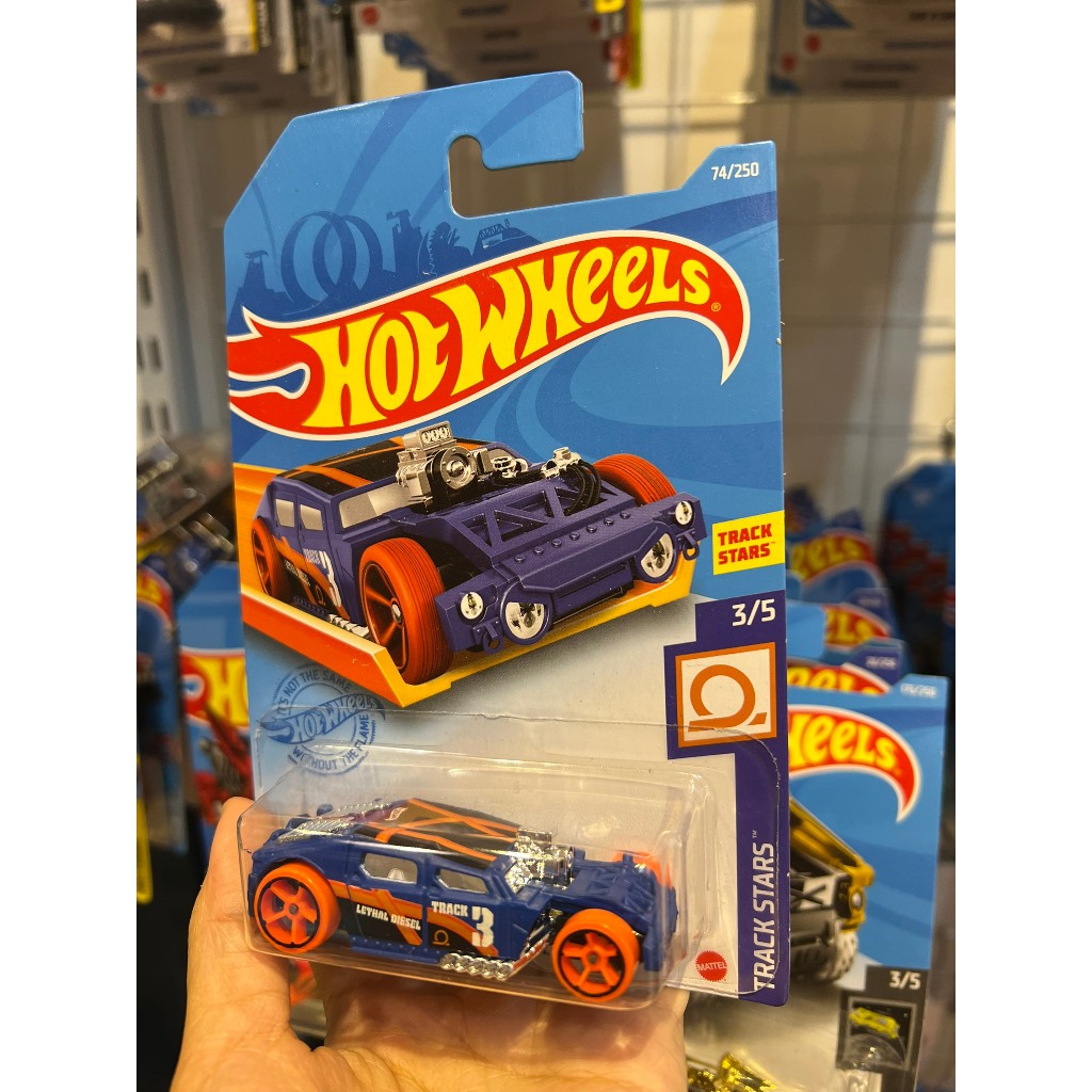 Xe mô hình Hot Wheels Chính Hãng nhiều mẫu. Tỷ lệ: 1:64. Giao ngẫu nhiên, Không chọn mẫu.