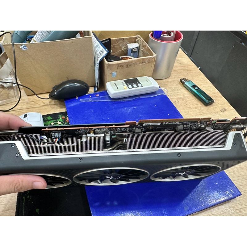 AMD Radeon 6700xt XFX hàng đẹp