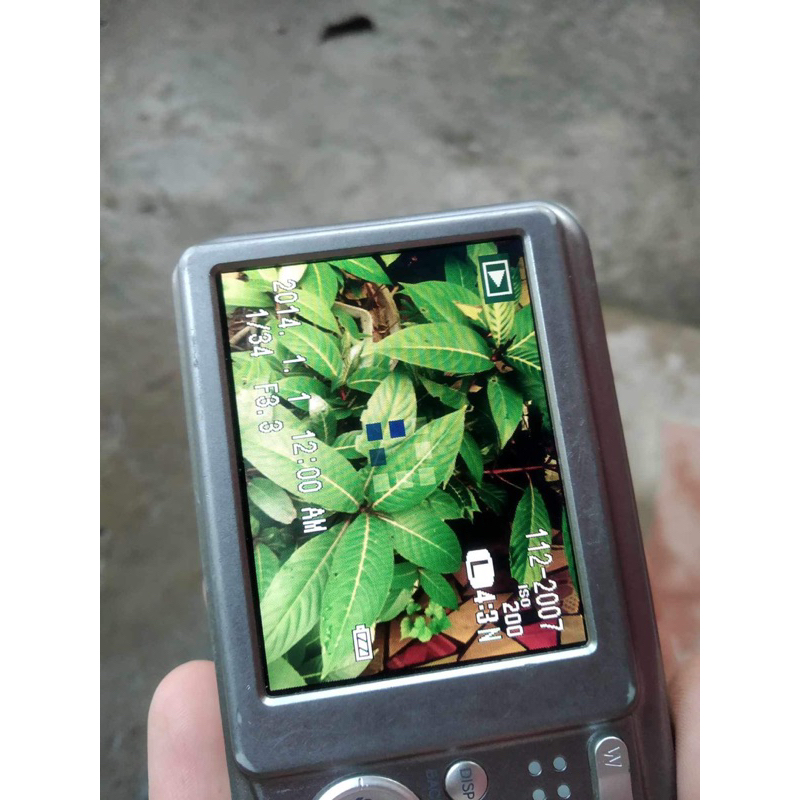 Máy ảnh digital siêu xinh Fujifilm FinePix AX600 màu ảnh vintage