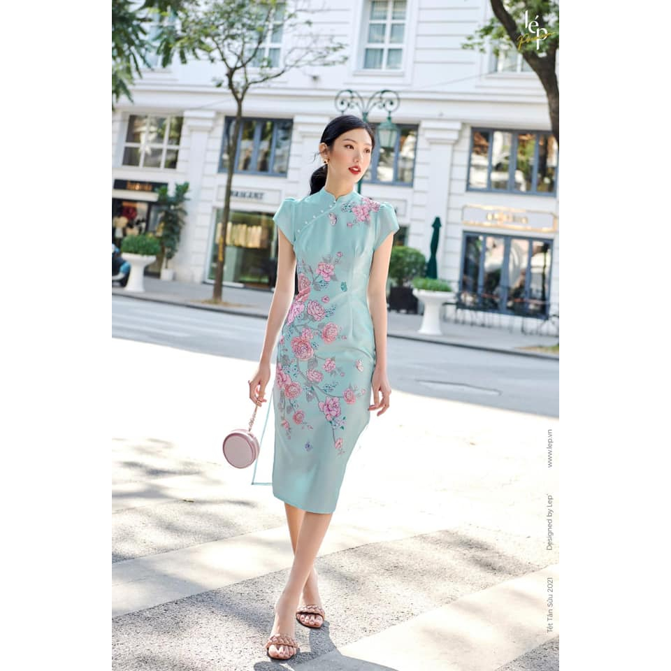 Sườn xám Lép size L
