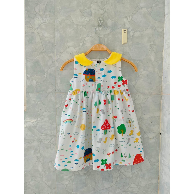 Đầm hoa vải lụa thô cho bé gái 9-15kg