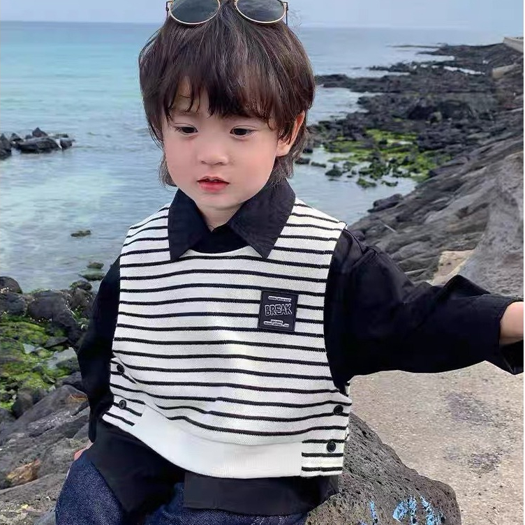 Sét bộ sơ mi kẻ đen 3ct kèm áo gile và quần bò jean sành điệu đỉnh của đỉnh cho bé trai