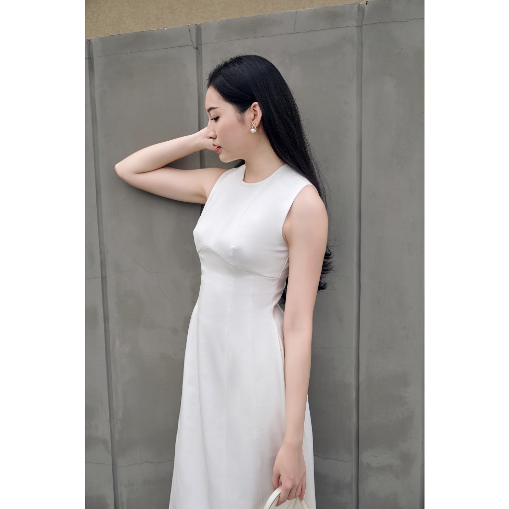 Round Neck Midi Dress