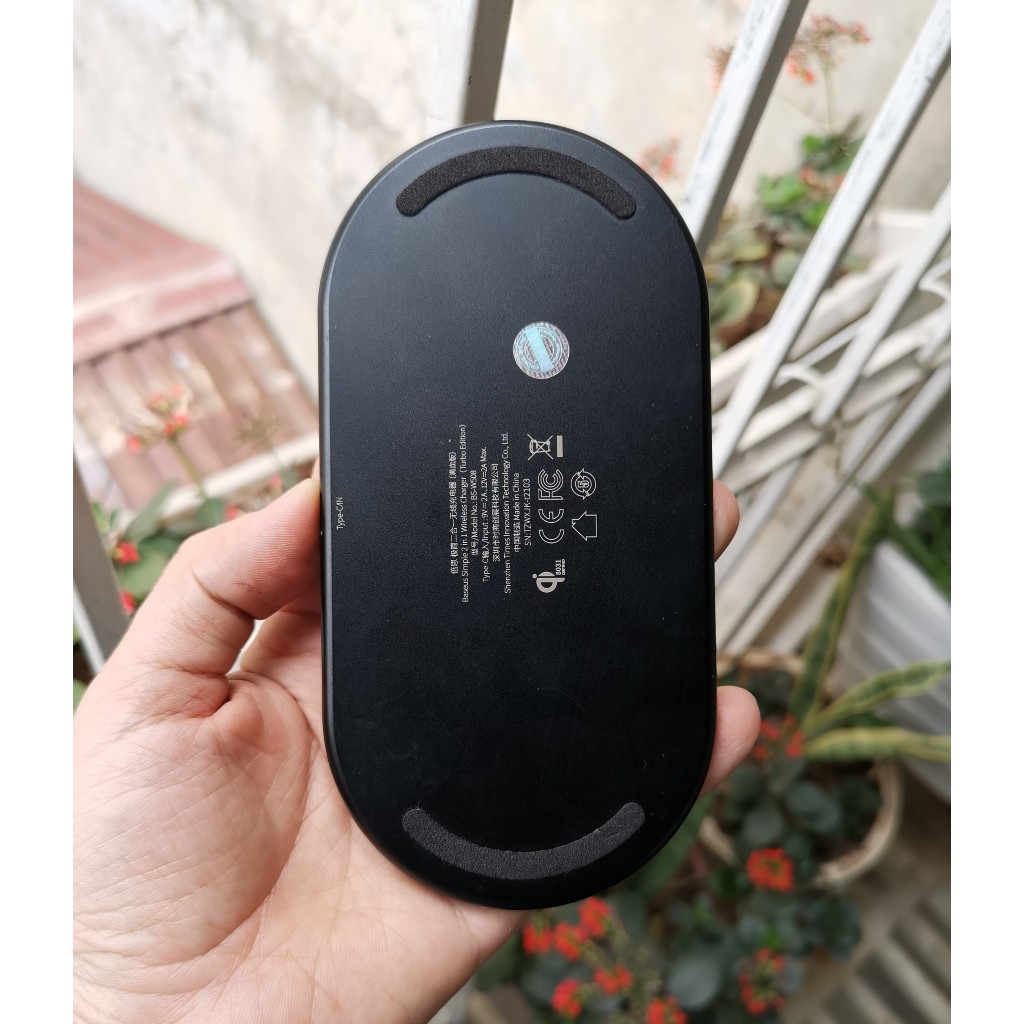 Đế sạc không dây Baseus siêu mỏng mặt kính 2 trong 1 like new