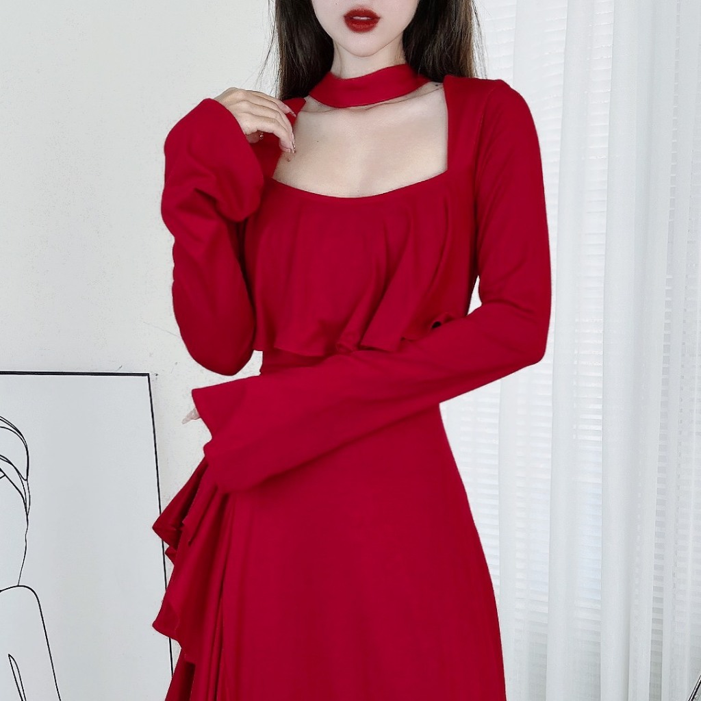 Đầm Maxi Trơn Nữ Mullet Viền Bèo Kèm Choker Xẻ Tà Chất Cotton Lụa 3 Màu Trendy MIMIX DQ2280