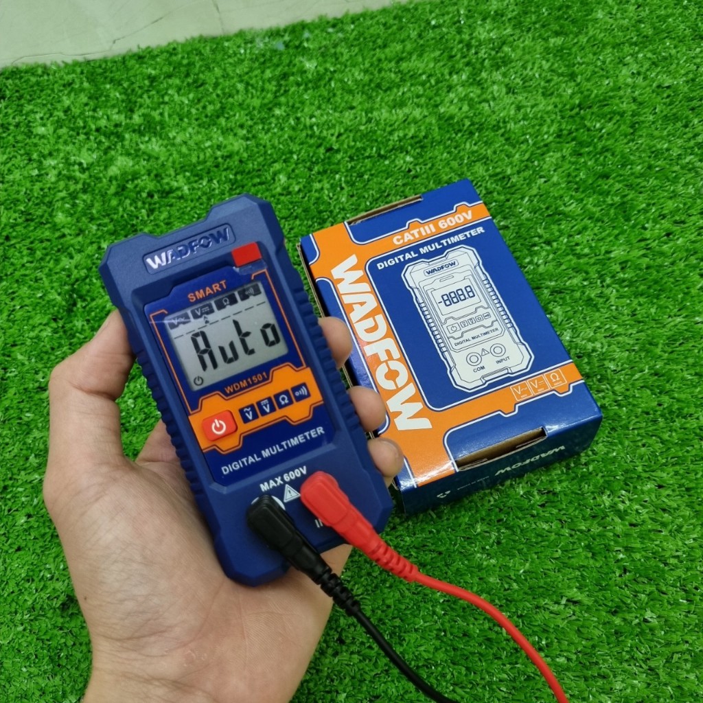 Đồng hồ đo điện vạn năng WADFOW WDM1501 có chức năng auto