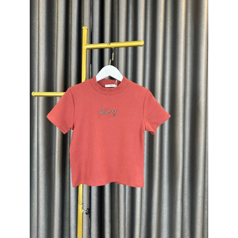 Áo Charming đính đá lấp lánh form đẹp