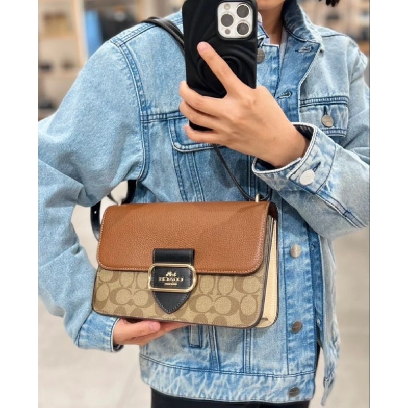 Túi Coach Large Morgan Square Crossbody