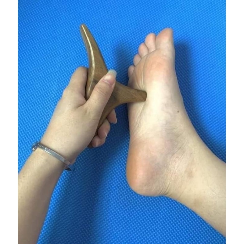 Dụng cụ trị liệu bàn chân, bộ day gõ massage chân bằng gỗ, cây bấm huyệt chân