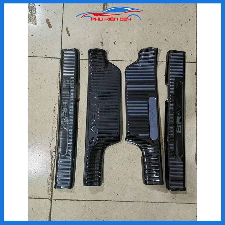 Bộ nẹp bước chân ngoài Titan Honda BRV BR-V 2023 2024