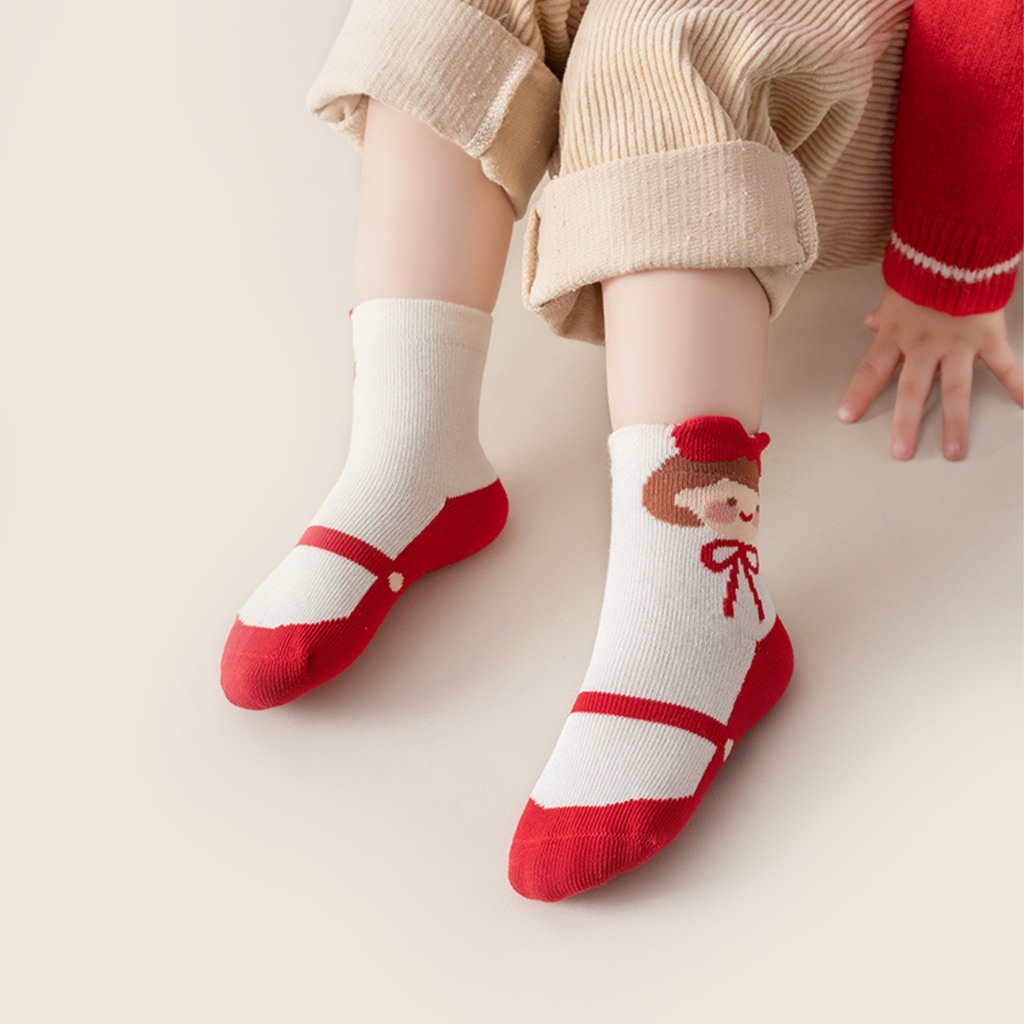 Set 5 Đôi Tất Cotton Quả Dâu Cô Gái Cổ Cao Sợi Bông Mềm Mại Thoáng Khí Khử Mùi