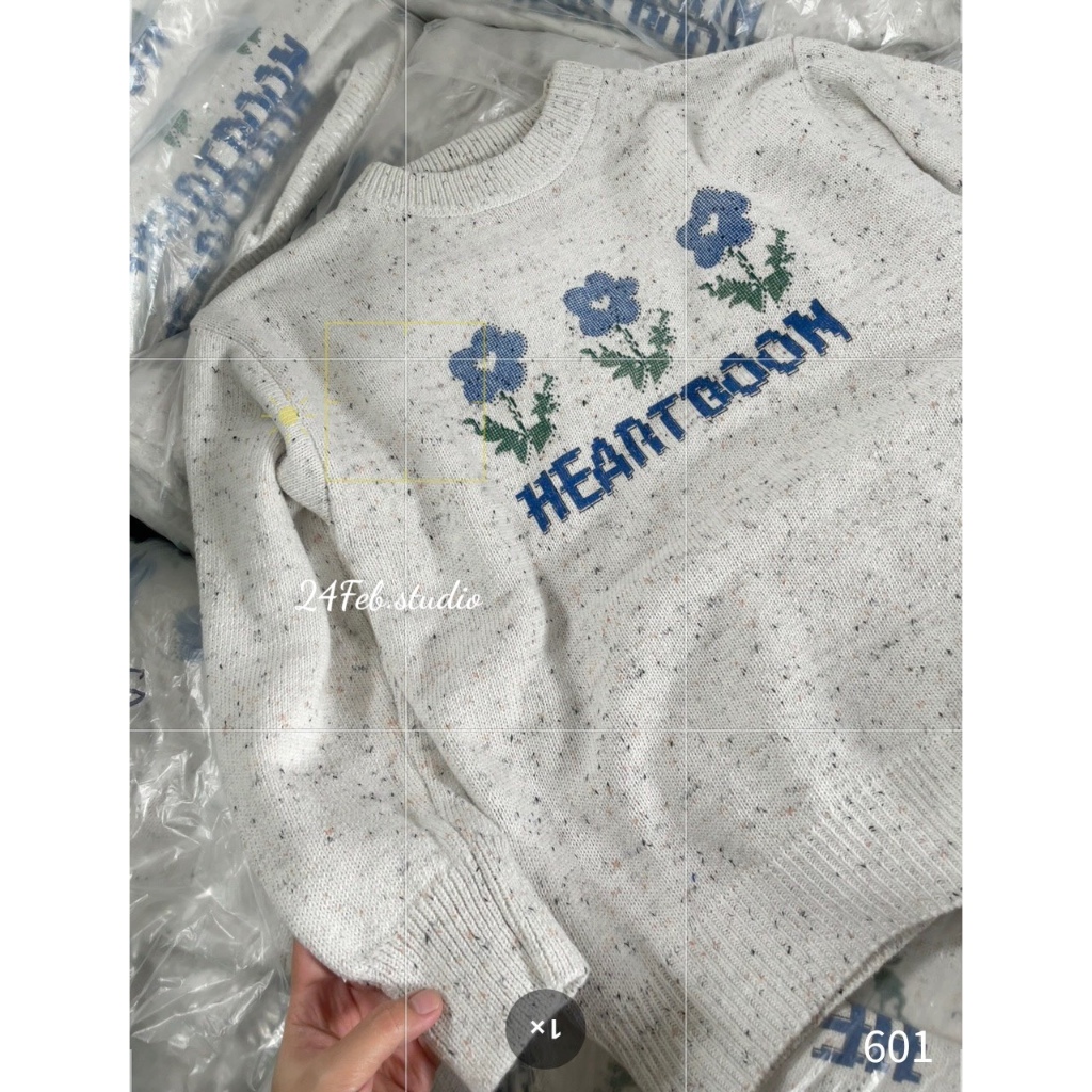 Áo len hoa xám tiêu form rộng phong cách ulzzang Hàn Quốc