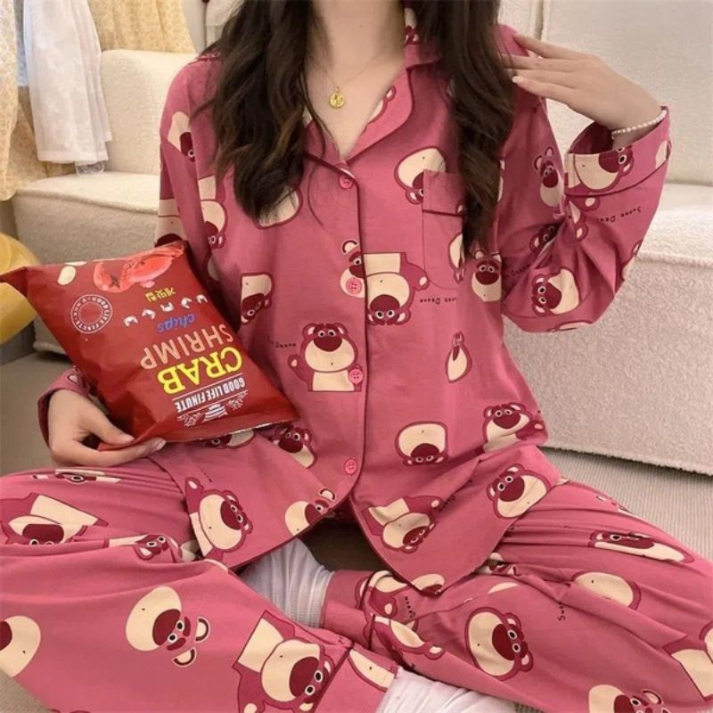 Đồ ngủ nữ pijama dài tay in hình gấu dâu siêu dễ thương hàng Quảng Châu cao cấp FIJITO