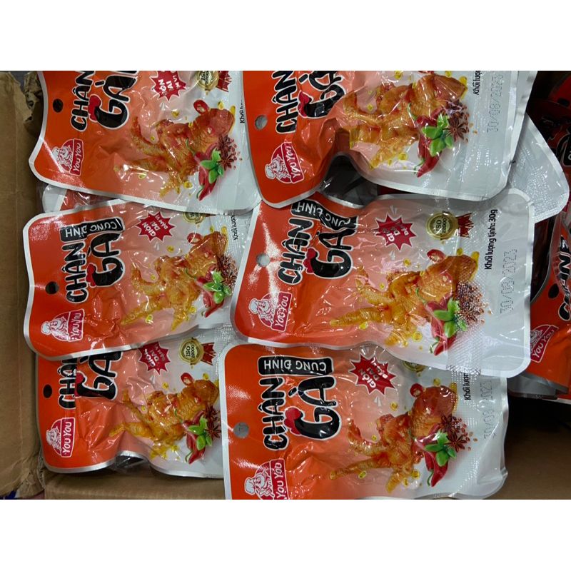 Chân gà rút xương You You gói 30g-đồ ăn vặt chân gà rút xương cay ủ vị tương thơm tứ xuyên ăn liền