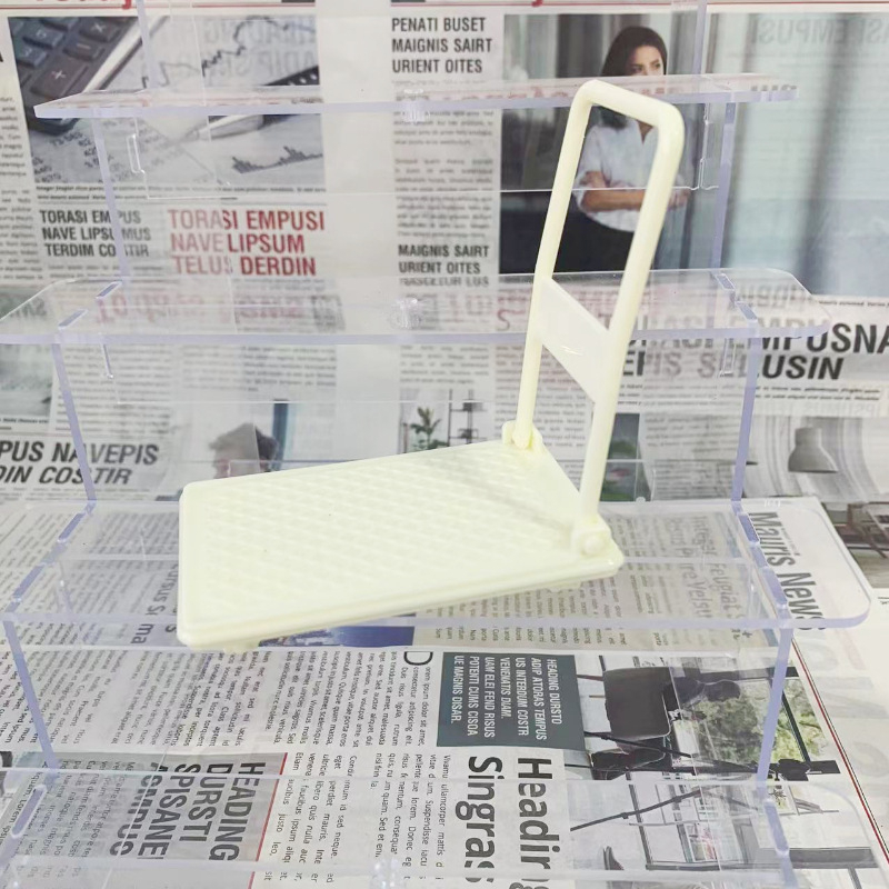 Mô hình xe đẩy hàng trang trí nhà búp bê mini Tỉ Lệ 1 / 12