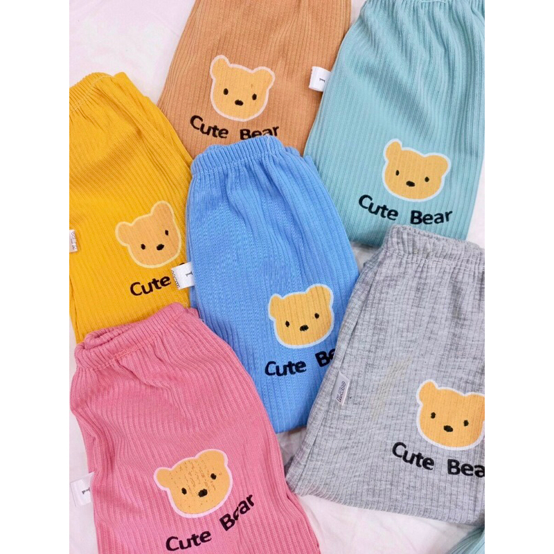 Quần dài chục chất tăm gân hình gấu thu đông cho bé trai và bé gái