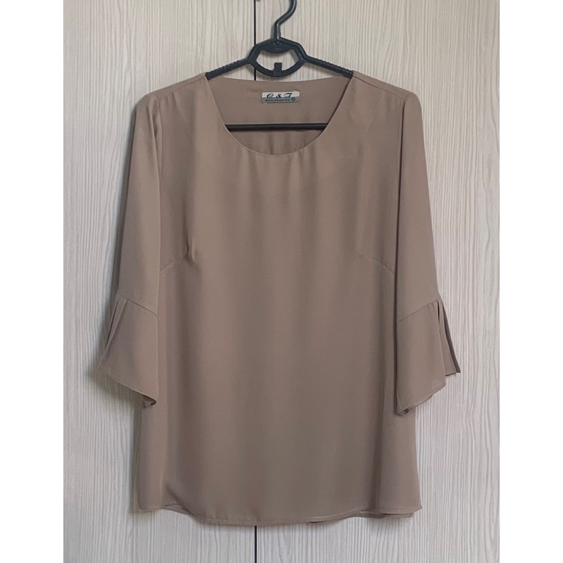 Áo kiểu trung niên