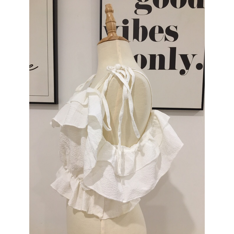 Áo dây cột vai bèo 2hand