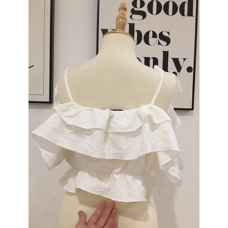 Áo dây cột vai bèo 2hand