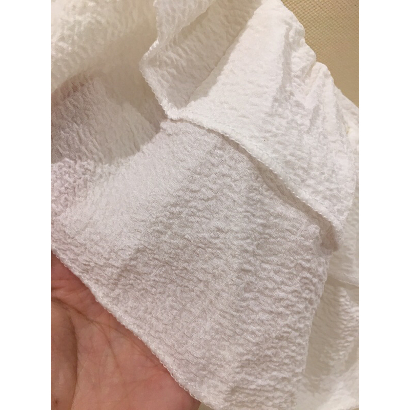 Áo dây cột vai bèo 2hand