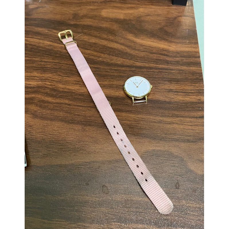 Đồng Hồ DW cũ  28mm