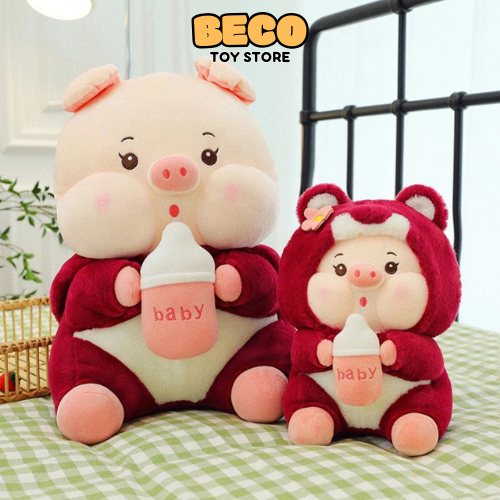 Gấu Bông Heo Cosplay Gấu Dâu Cầm Bình Sữa, Heo Sữa Mặc Áo Lotso