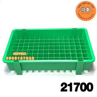 Khay pin chứa 112 cell pin 21700 màu xanh