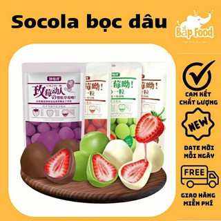 Socola bọc dâu tây sấy lạnh LKM Mart | Gói 60g