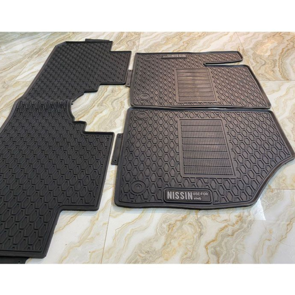 Thảm sàn cao su xe Vinfast VF5 2022 2023 2024 màu đen, cao su đúc ko mùi, giữ cho sàn xe luôn sạch sẽ