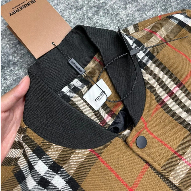 Áo Bomber Cúc Bấm BBR Basic ❤ Áo Khoác Nỉ Dày Dặn Dáng Rộng Nam Nữ NVA620 * Gía Sinh Viên *