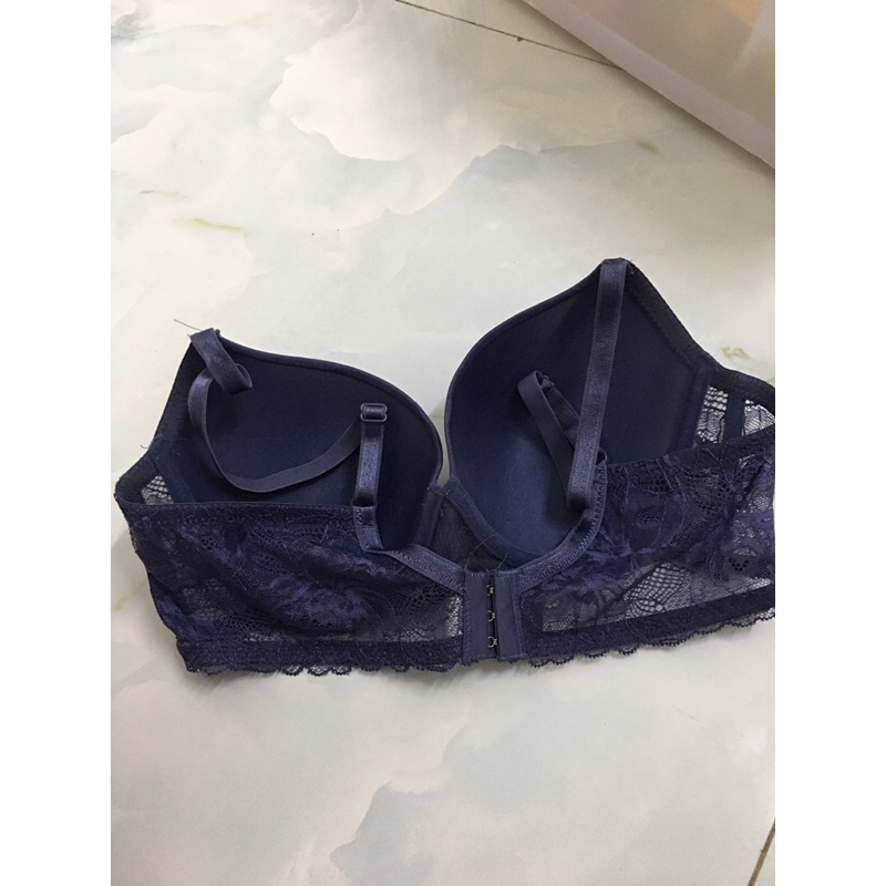 Áo ngực dư xịn 38c